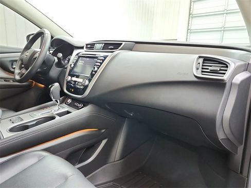 Used 2023 Nissan Murano SL w/ SL Moonroof Package image 43