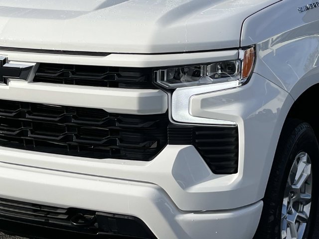 Used 2026 Chevrolet Silverado 1500 RST AWD/4WD image 10