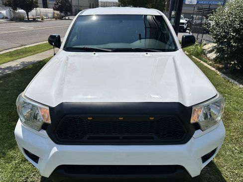 Used 2015 Toyota Tacoma 4x4 Double Cab w/ SR5 Package image 13