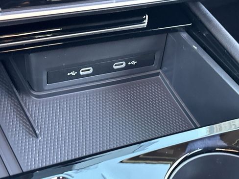 New 2026 Volkswagen Atlas SE FWD image 24