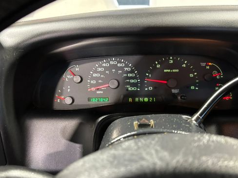 Used 2004 Ford F250 XLT AWD/4WD image 18