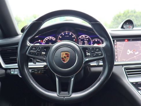 Used 2018 Porsche Panamera 4S AWD/4WD image 21