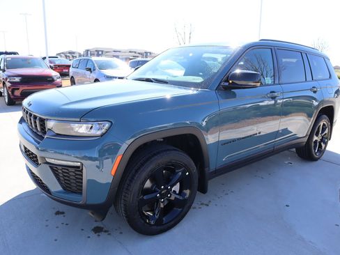 New 2026 Jeep Grand Cherokee L Limited image 11