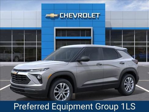 New 2026 Chevrolet TrailBlazer LS w/ LS Convenience Package FWD image 2