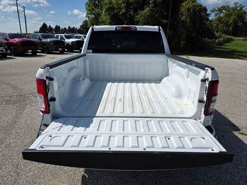 Certified 2022 RAM 1500 Big Horn AWD/4WD image 10
