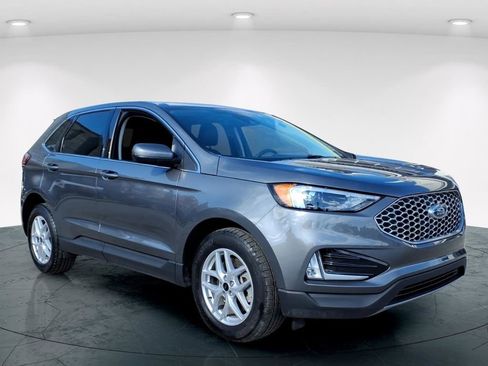Used 2023 Ford Edge SEL w/ Convenience Package image 1