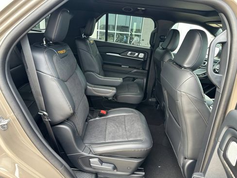 New 2026 Ford Explorer Tremor w/ Tremor Ultimate Package AWD/4WD image 33