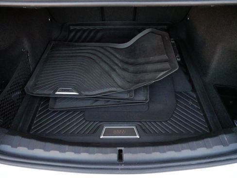 Used 2023 BMW M340i xDrive image 18