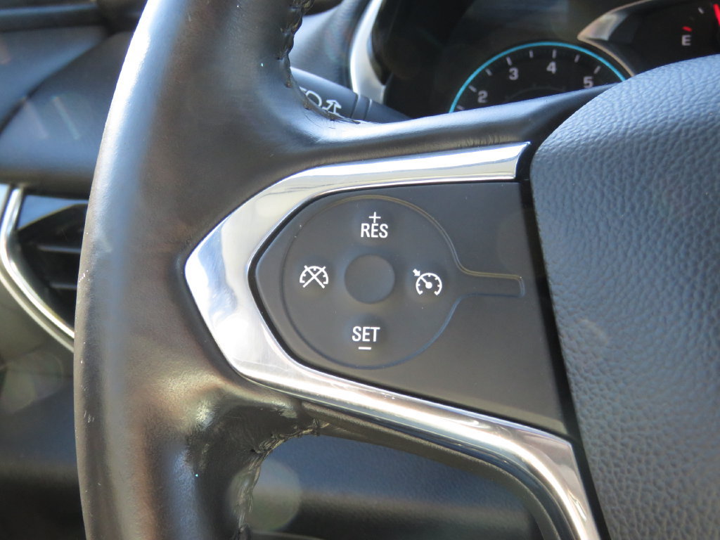 Used 2018 Chevrolet Traverse LT AWD/4WD image 24