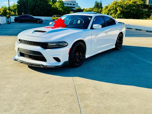 Used 2021 Dodge Charger Scat Pack w/ Dynamics Package image 12