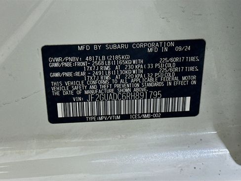 Used 2024 Subaru Crosstrek 2.0i Premium image 12