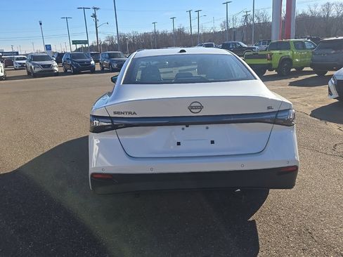 New 2026 Nissan Sentra SL image 6