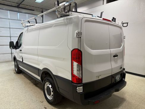 Used 2016 Ford Transit 250 130 Low Roof image 9