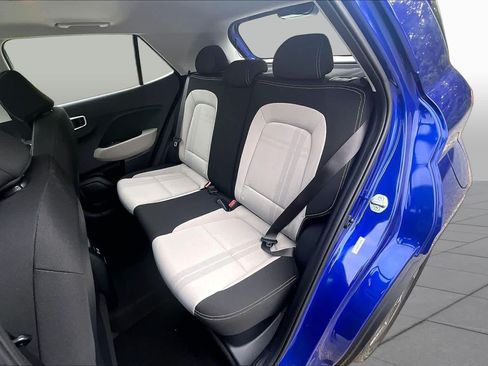 Used 2026 Hyundai Venue SEL FWD image 20