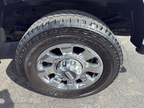 Used 2024 Ford F350 Lariat w/ Chrome Package image 30