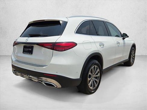 Used 2024 Mercedes-Benz GLC 300 image 5