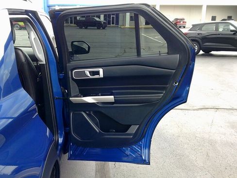 Used 2023 Ford Explorer XLT w/ Equipment Group 202A image 24