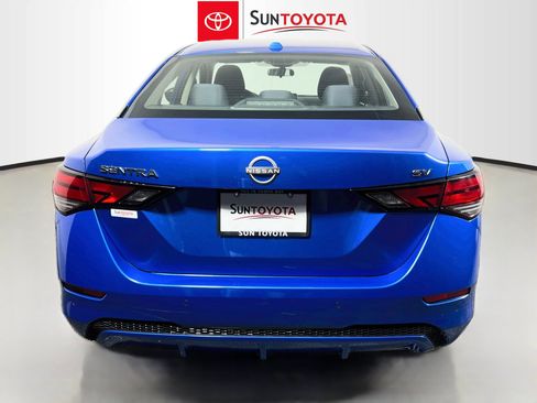 Used 2024 Nissan Sentra SV FWD image 5