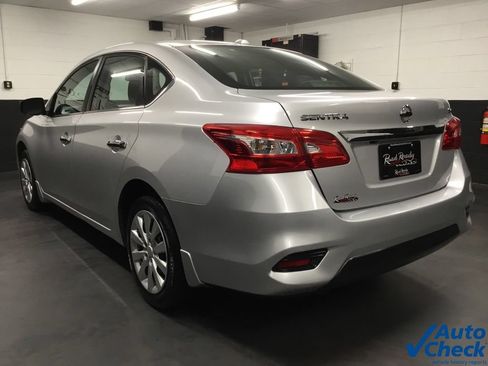 Used 2016 Nissan Sentra SV FWD image 8