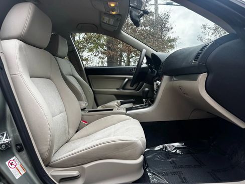 Used 2009 Subaru Outback 2.5i Special Edition image 16