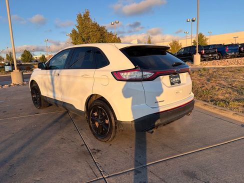 Used 2017 Ford Edge SE AWD/4WD image 7