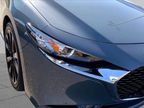 Used 2024 MAZDA MAZDA3 s AWD/4WD image 28
