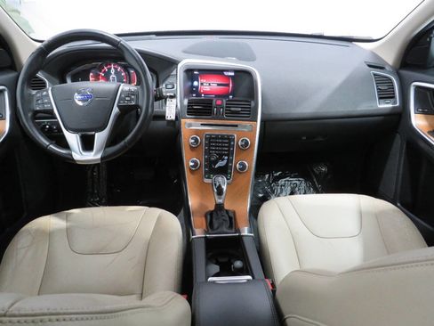 Used 2017 Volvo XC60 T5 Inscription w/ Advanced Package FWD image 14
