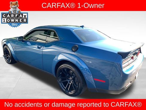 Used 2023 Dodge Challenger R/T Scat Pack RWD image 3
