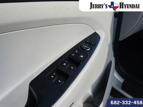 Used 2020 Hyundai Tucson Sport image 17