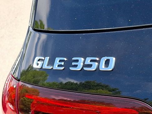Used 2021 Mercedes-Benz GLE 350 w/ 3rd Row Seat Package image 31