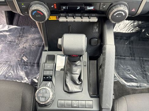 Used 2025 Toyota 4Runner SR5 image 41