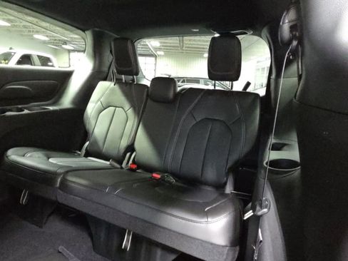 New 2026 Chrysler Voyager LX FWD image 30