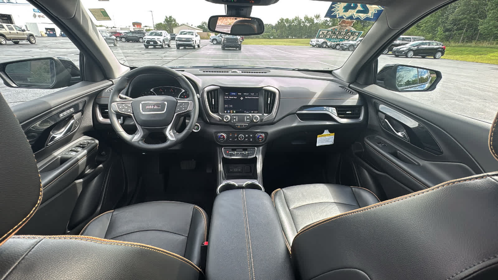 Used 2024 GMC Terrain AT4 w/ LPO, Floor Liner Package AWD/4WD image 31