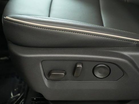 New 2025 Chevrolet Tahoe Premier w/ Sun And Tow Package image 17