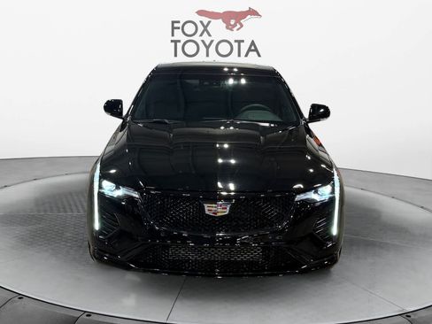 Used 2025 Cadillac CT4 Sport RWD image 9