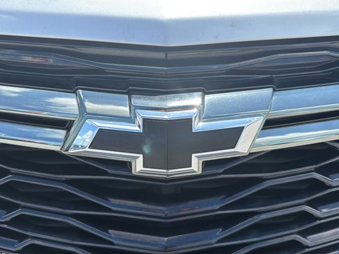 Used 2022 Chevrolet Equinox RS w/ RS Leather Package FWD image 48
