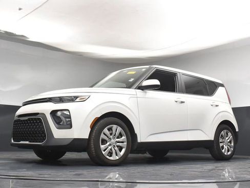Used 2022 Kia Soul LX FWD image 32