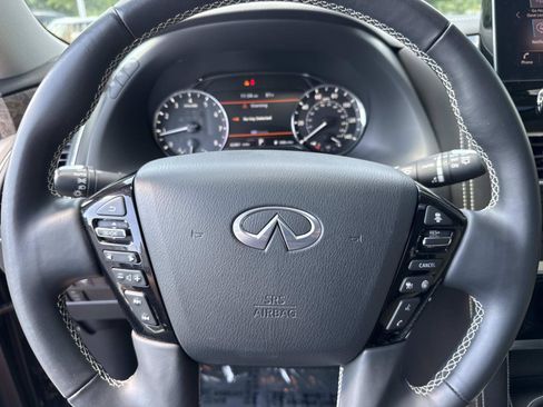 Used 2024 INFINITI QX80 Premium Select w/ Cargo Package AWD/4WD image 35