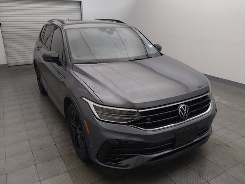 Used 2022 Volkswagen Tiguan SE R-Line FWD image 14