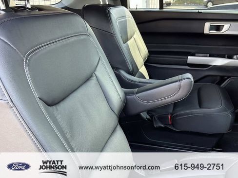 Certified 2023 Ford Explorer Limited w/ Equipment Group 301A image 21