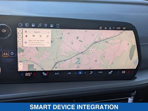 Used 2024 Chevrolet Traverse LS image 25