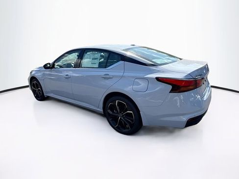 New 2025 Nissan Altima 2.5 SR w/ SR Premium Package image 4