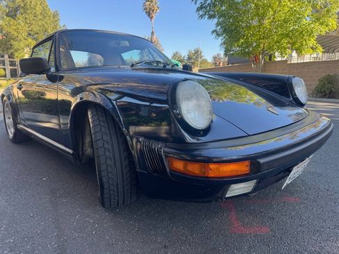 Used 1989 Porsche 911 Carrera RWD image 16