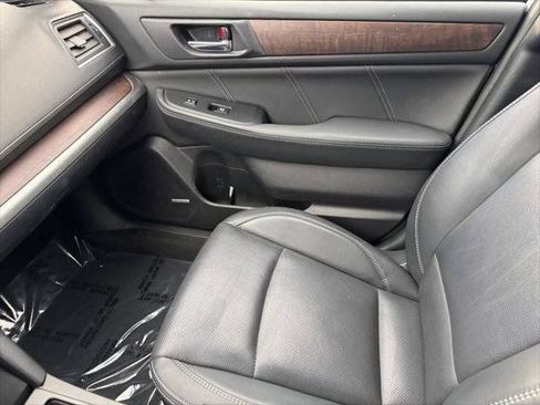 Used 2019 Subaru Outback 2.5i Limited w/ Popular Package #2 AWD/4WD image 90