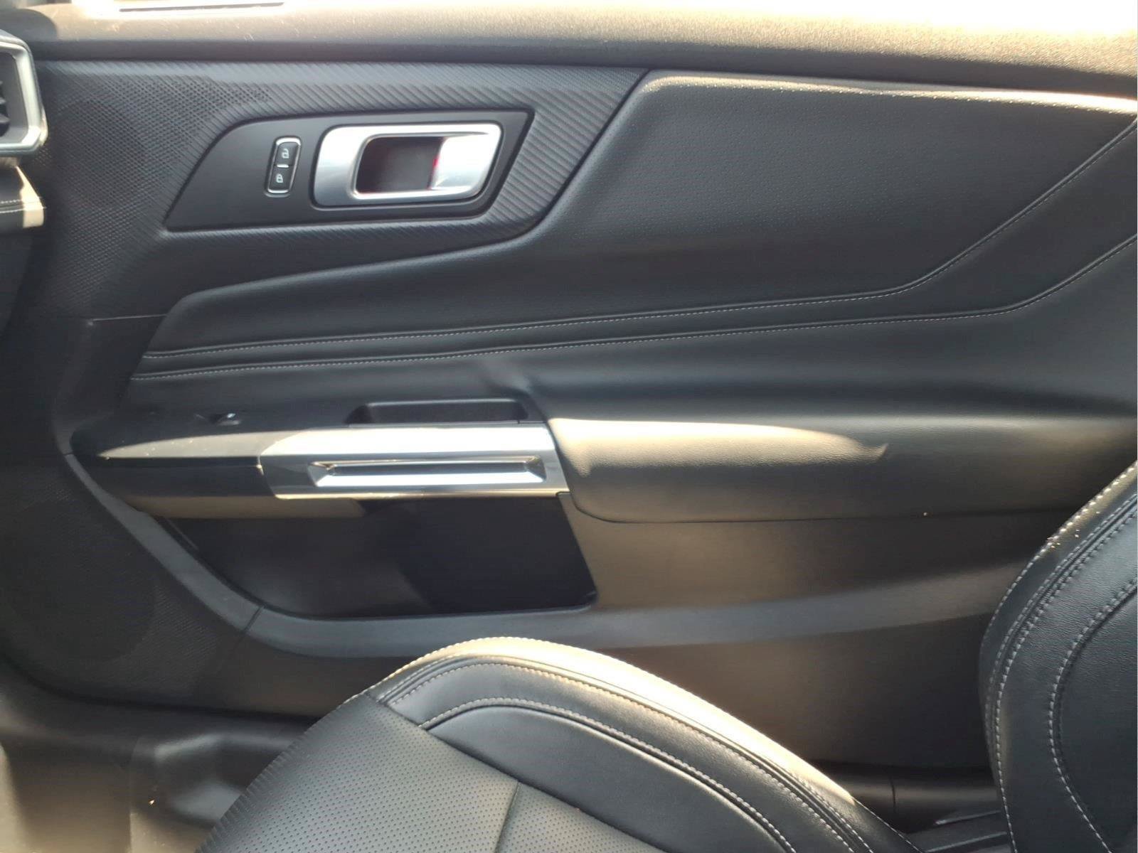 Used 2025 Ford Mustang Premium RWD image 24