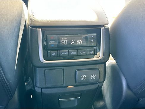Used 2020 Subaru Ascent Limited w/ Technology Package AWD/4WD image 26