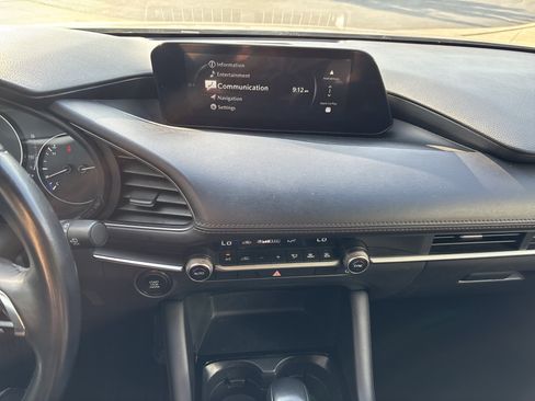 Used 2025 MAZDA MAZDA3 s Sport FWD image 21
