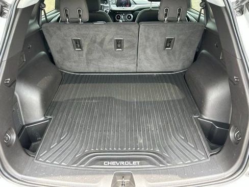 Used 2020 Chevrolet Blazer LT FWD image 39