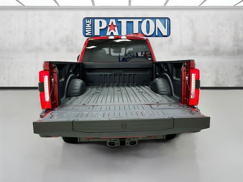 New 2026 Ford F250 Lariat w/ Black Appearance Package AWD/4WD image 27