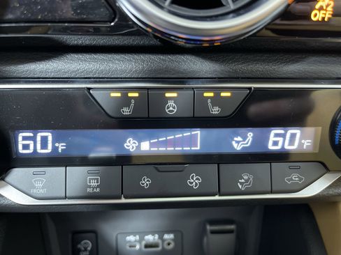 New 2025 Nissan Sentra SV w/ SV Premium Package image 20